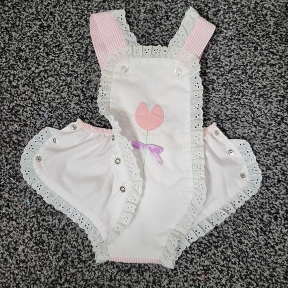 Vintage Tulip Eyelet Lace Striped Romper - Picture 4 of 5